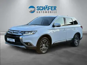 Mitsubishi Outlander 2.2 SUV-Star+ 4WD #LED #NAV #STHZ #AHK