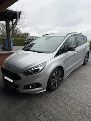 Ford S-Max Bild 2