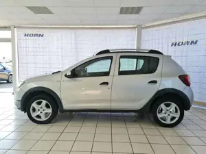Dacia Sandero Stepway Prestige,1.Hand, Navi,HU neu, Scheckheft Bild 4