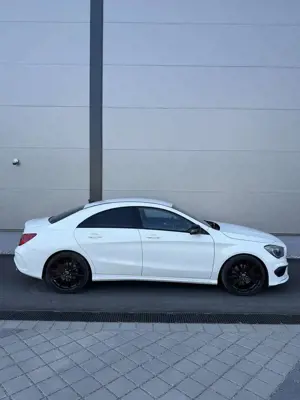 Mercedes-Benz CLA 250 Coupé AMG Line | Unfallfrei | 2. Hand