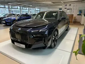 BMW 740