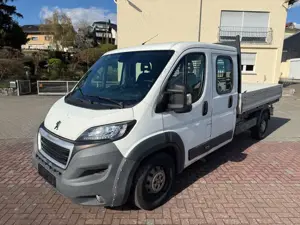 Peugeot Boxer Doca Pritsche *HU (09/27)*KLIMA*AHK*NAVI*SHZ