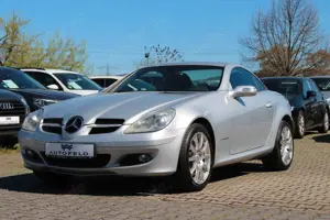 Mercedes-Benz SLK 200 Kompressor Cabrio/VOLLSHEFT/SHZ/LEDER