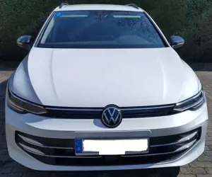 Volkswagen Golf Golf VIII Variant Variant 1.5 eTSI OPF DSG Goal