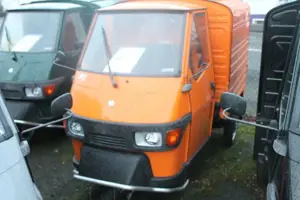 Piaggio Ape 50 Kasten LED Frontbügel SOFORT !!