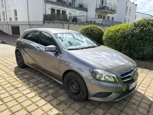 Mercedes-Benz A 180 A 180 BlueEfficiency (176.042)