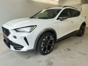 CUPRA Formentor 2.0 TSI DSG 4Drive Kamera+AHK+GVL+Navi+Alu19+eHeck