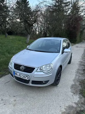 Volkswagen Polo VW Polo 9N 1.4 – 2. Hand – NEUER TÜV  SERVICE