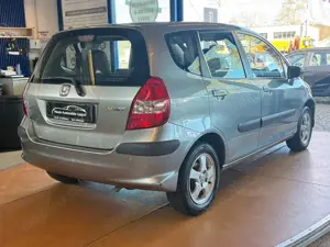 Honda Jazz 1.4 LS Automatik / 1. Hand / Klimaautomatik Bild 5