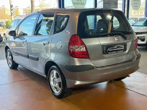 Honda Jazz 1.4 LS Automatik / 1. Hand / Klimaautomatik Bild 3