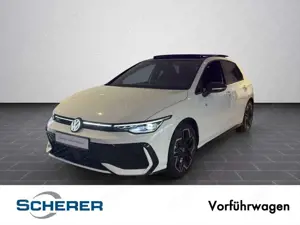 Volkswagen Golf R-Line 1.5 eTSI DSG PANO HARMAN AREAVIEW
