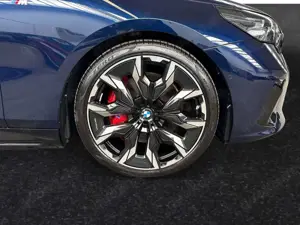 BMW i5 M60 xDrive Lr. 625,- br. o.Anz. 27Mon/5`Km p.A. Bild 5