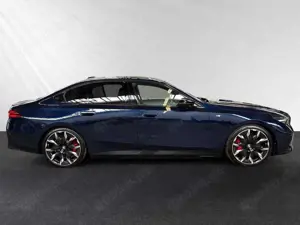 BMW i5 M60 xDrive Lr. 625,- br. o.Anz. 27Mon/5`Km p.A. Bild 2