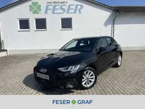 Audi A3 Spb. 35 TFSI S-tr. KAMERA NAVI SHZ