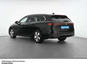Volkswagen Passat Variant Business TDI DSG LED AHK R-Kamera Navi Bild 2