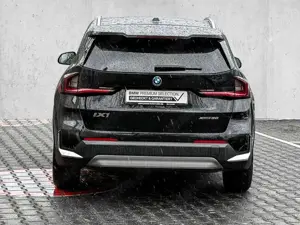 BMW iX1 xDrive30 DA+LENKR-HEIZ+LEDSHZNAVI+DAB Bild 5
