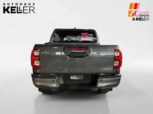 Toyota Hilux Double Cab Invincible 4x4 Bild 4