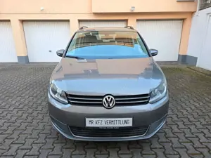 Volkswagen Touran /Navi/Scheckheft/7.Sitzer/Garantie/1.Hand