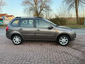 Lada Kalina 1.6 HU AU Juni 2027 aus 1.Hand Sitzheizung Klima Bild 4