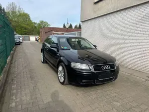 Audi A3 1.6 Attraction TÜV NEU*2.HAND