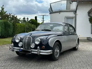 Jaguar MK II