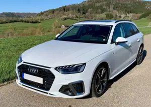 Audi A4 Audi A4 Avant 35 TDI S tronic S line | Panorama |