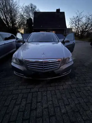 Mercedes-Benz E 200 CDI Elegance