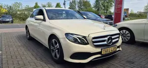 Mercedes-Benz E 200 Limousine / TAXI - AVANTG. - PDC - KAMERA