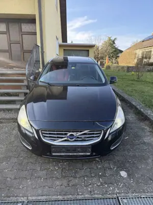 Volvo V60 D5 Geartronic Summum