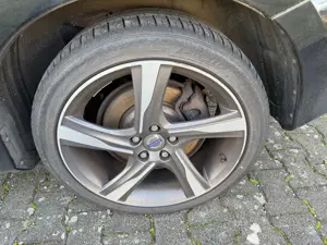 Volvo V60 D5 Geartronic Summum Bild 3