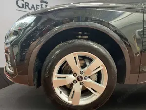 Audi Q5 Sportb. 45 TFSI qu. S tronic advanced AHK Bild 3