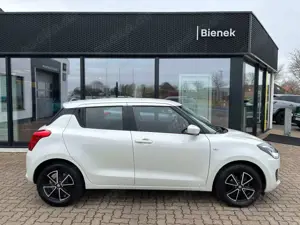 Suzuki Swift 1.2 DUALJET HYBRID Club