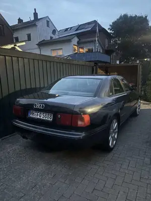 Audi A8 4.2 quattro Bild 4