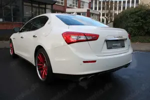 Maserati Ghibli S Kamera/HarmanKardon/Totwinkel/Keyless Bild 3