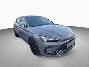 CUPRA Leon 2.0 TSI 221 kW VZ / Intelligent DRIVE / AHK