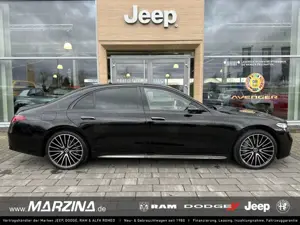 Mercedes-Benz S 400 400d-4Matic-AMGline-LangChauffeur-Leder-Pano-Massa