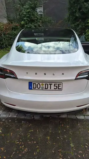 Tesla Model 3 Bild 5