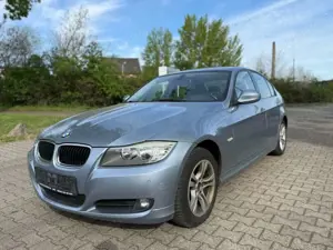 BMW 318 Limousine 318d/NAVI/STANDHEIZUNG/