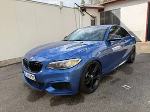BMW 235 BMW M235i Coupé M Performance | Top Zustand |