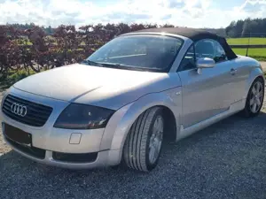 Audi TT TT Roadster 1.8 T Bild 2