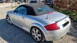 Audi TT TT Roadster 1.8 T Bild 3