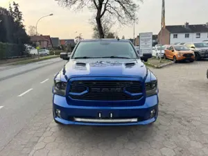 Dodge RAM 1500 5.7 Hemi*Prins+Bügel+Rollo Bild 2