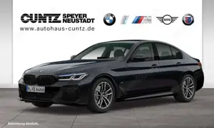 BMW 520 d xDrive Limousine M Sport Harman/Kardon Anhängerk Bild 2
