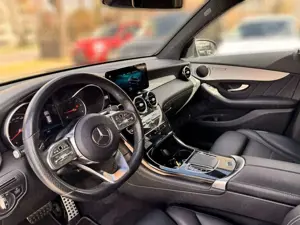 Mercedes-Benz GLC 220 d 4M AMG | 1. HAND | AHK* | LEDER Bild 2