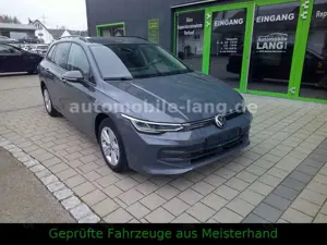 Volkswagen Golf VIII Variant 1.5 TSI Life #SHZ #LRHZ #LED