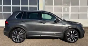 Volkswagen Tiguan Highline 2x R Line /PANO/KAMERA/20'/AHK