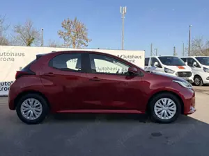 Toyota Yaris 1.5 Dual-VVT-iE (Hybrid) *KAMERA*LED* FAHRASS-PAKE Bild 5