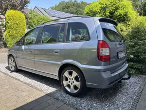 Opel Zafira Bild 3