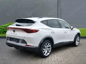 CUPRA Formentor 1.5 TSI+Anhängerkupplung+Alufelgen+Klimaautomatik Bild 5