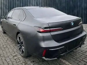 BMW i7 xDrive M-Sport Bild 3